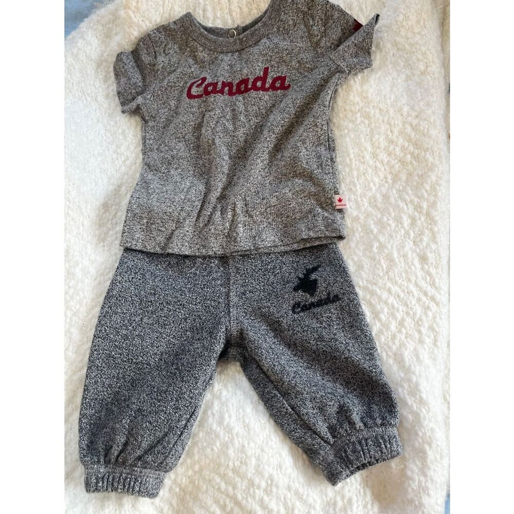 Canada sweats and top baby